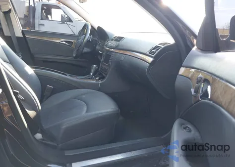 2009 Mercedes-Benz E 350 from USA, damaged, VIN WDBUF56X89B425872